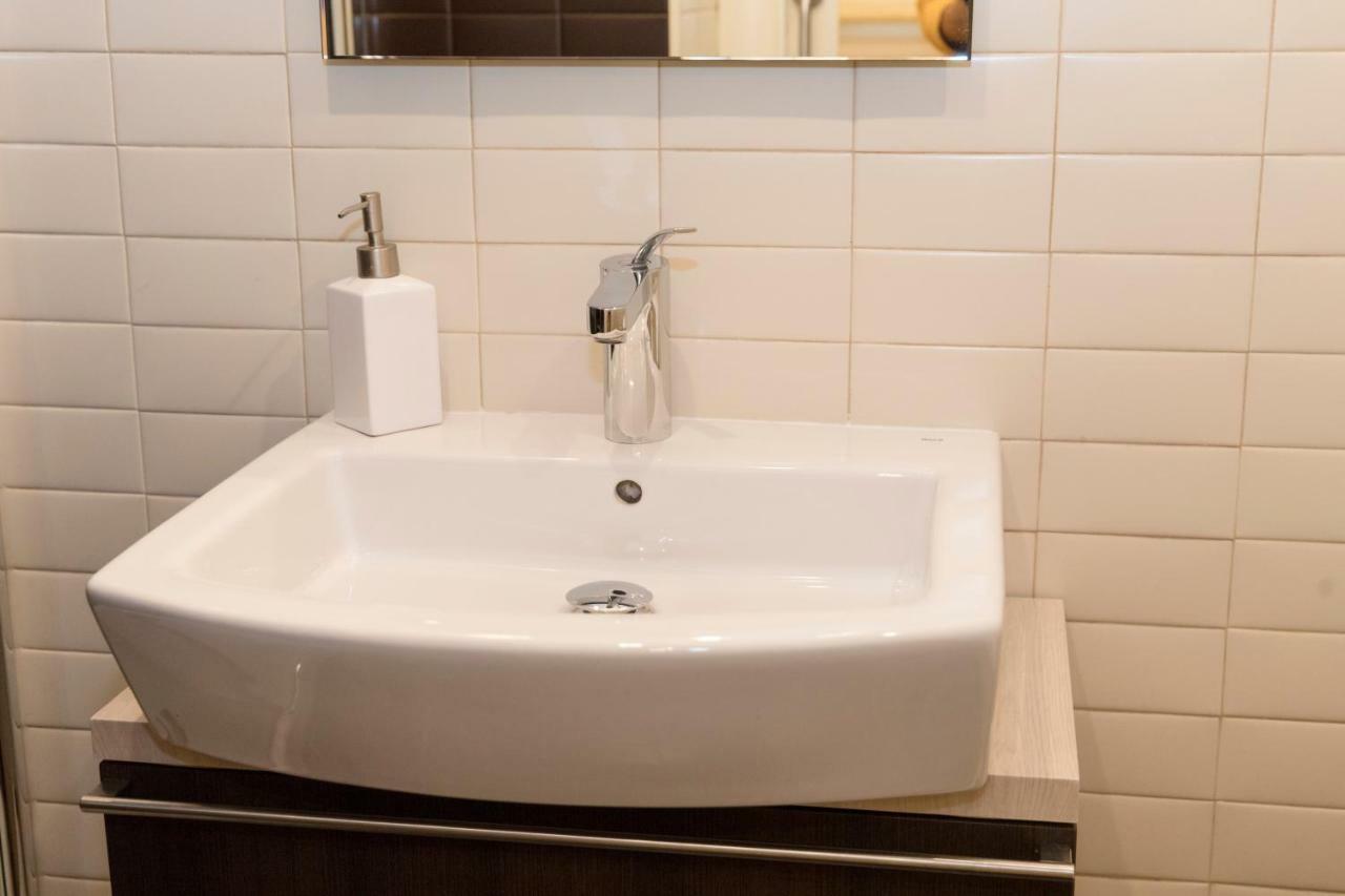 Apartamento Melina Arlu - Centro Historico マラガ エクステリア 写真
